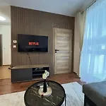Modern 2-bedroom With Balcony * Malacky